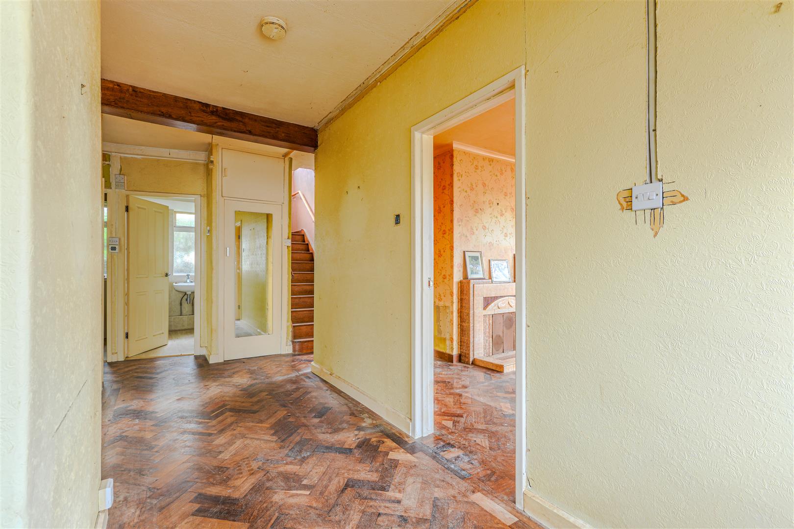 Ochiltree Road, Hastings Rush, Witt & Wilson